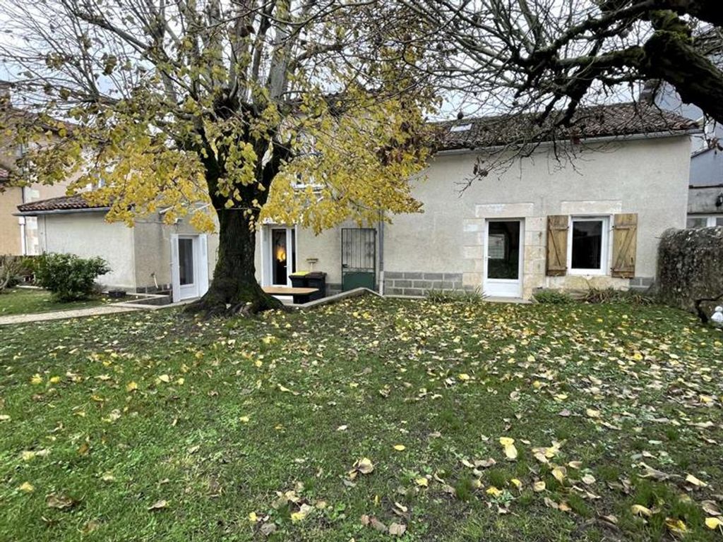 Achat maison à vendre 2 chambres 119 m² - Nieuil-l'Espoir