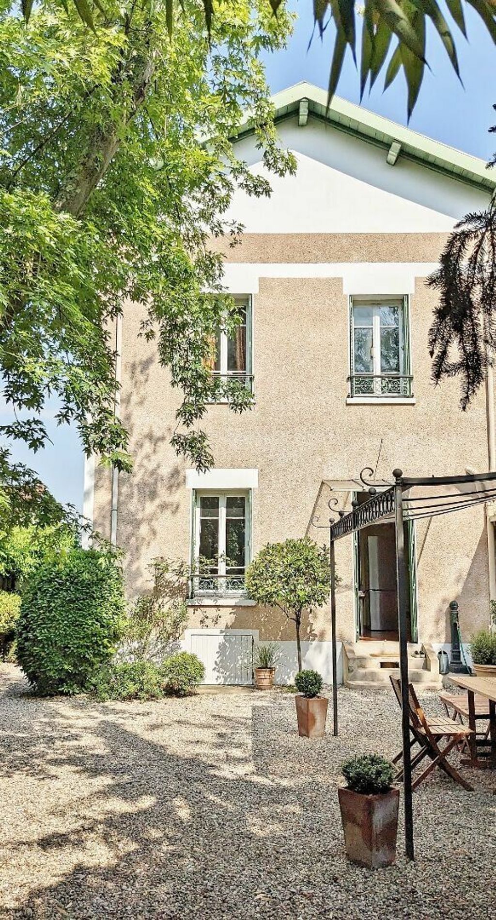 Achat maison à vendre 4 chambres 133 m² - Tassin-la-Demi-Lune