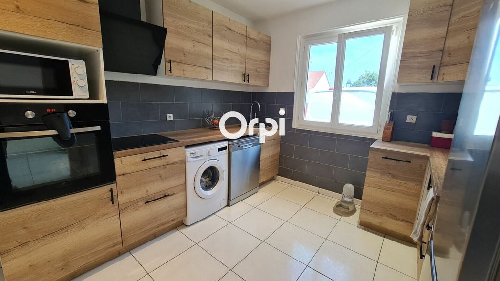 Achat maison à vendre 6 chambres 123 m² - Ormoy