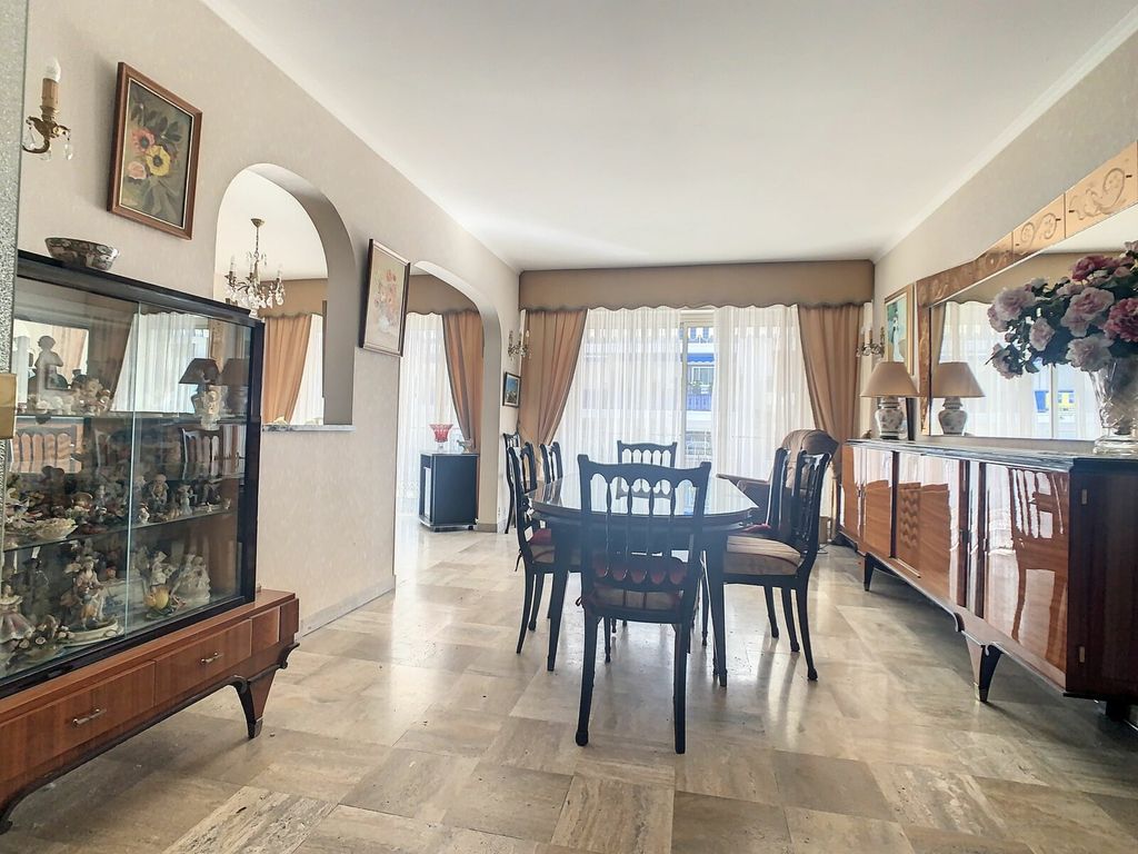 Achat appartement à vendre 5 pièces 144 m² - Le Cannet