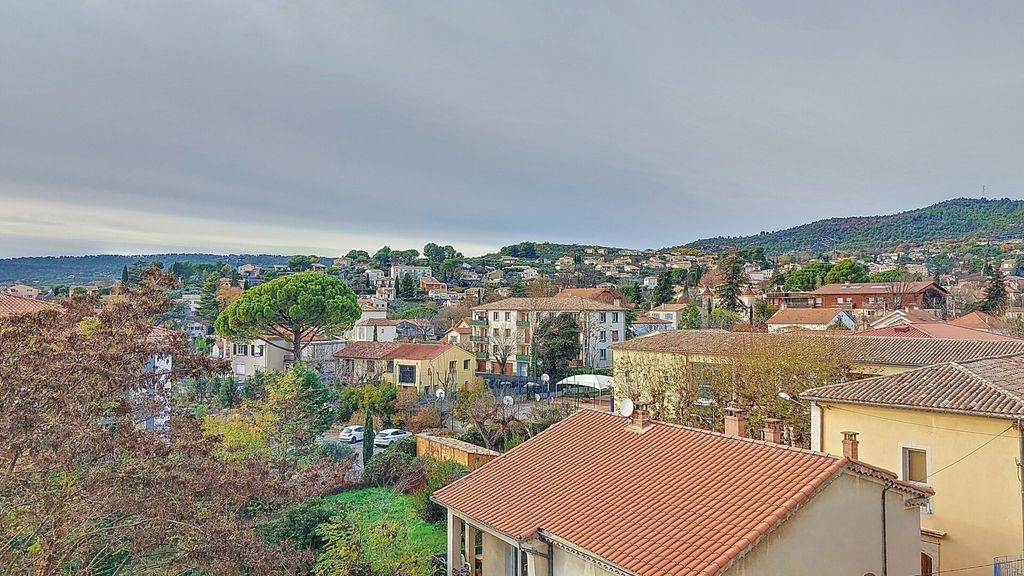 Achat appartement à vendre 3 pièces 74 m² - Manosque