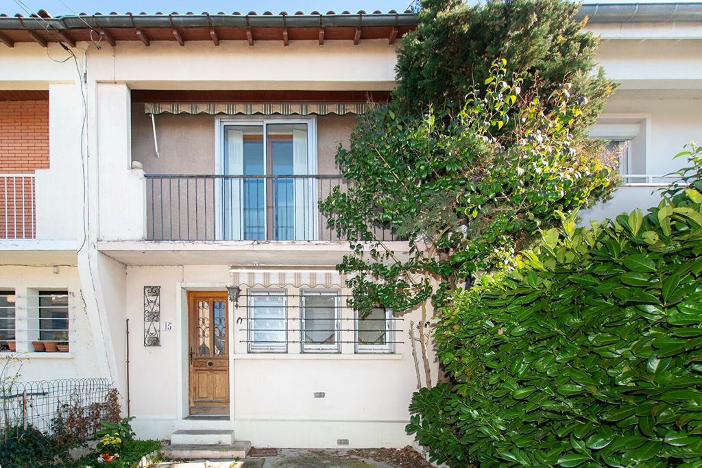 Achat maison à vendre 2 chambres 64 m² - Villeneuve-Tolosane