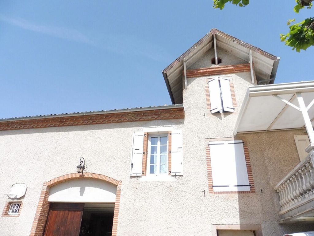 Achat maison à vendre 5 chambres 243 m² - Castelnau-de-Lévis