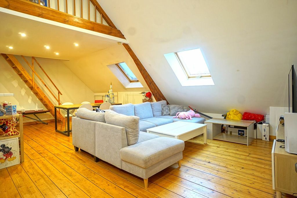 Achat maison à vendre 2 chambres 153 m² - Saint-Étienne-au-Mont