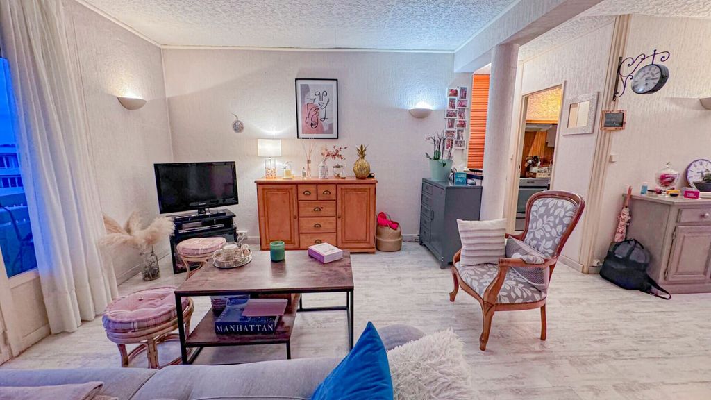 Achat appartement à vendre 4 pièces 65 m² - Saint-Quentin