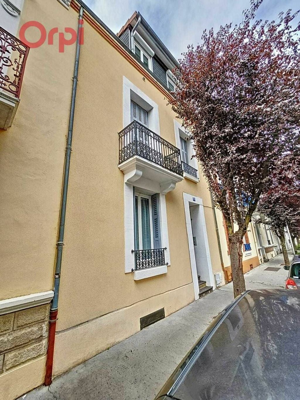 Achat maison à vendre 3 chambres 113 m² - Vichy
