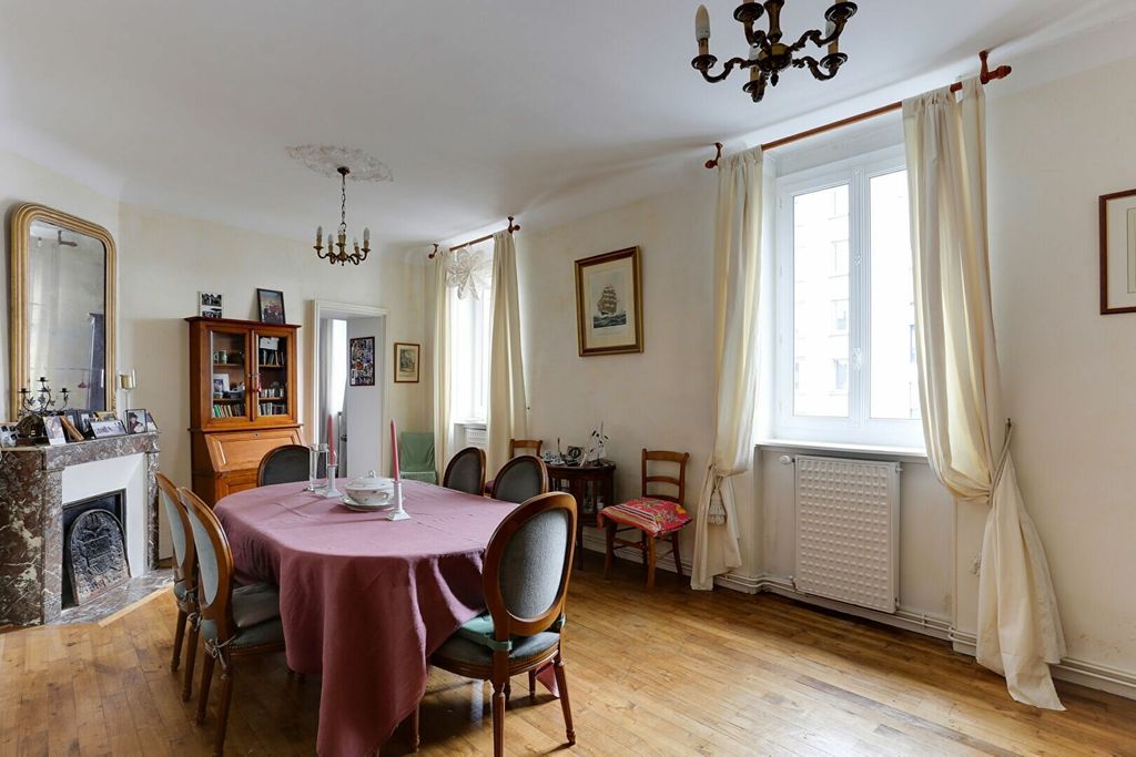 Achat appartement à vendre 8 pièces 178 m² - Rennes