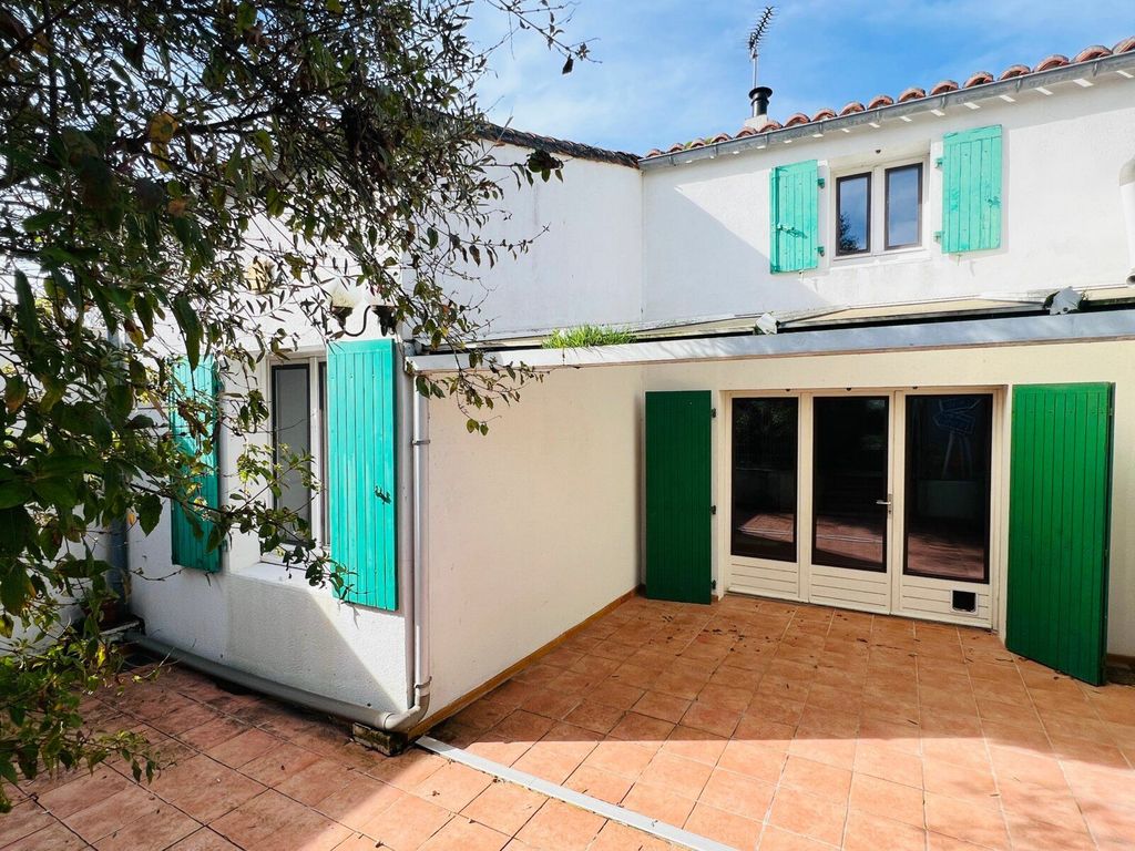 Achat maison à vendre 5 chambres 112 m² - Saint-Martin-de-Ré