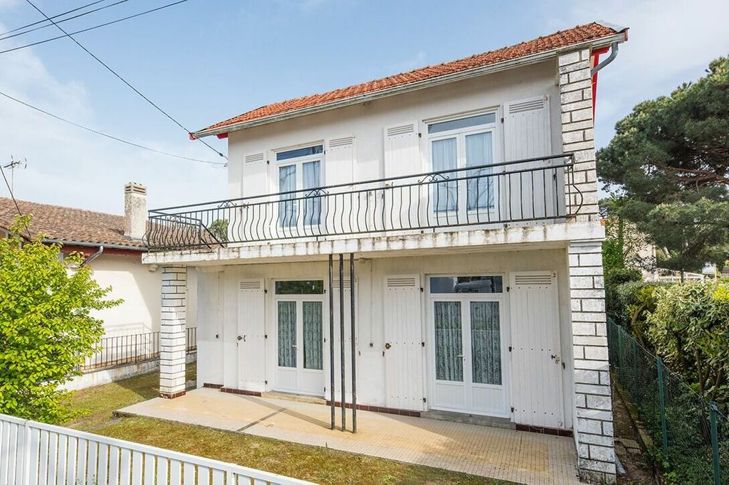 Achat maison à vendre 2 chambres 79 m² - La Tremblade