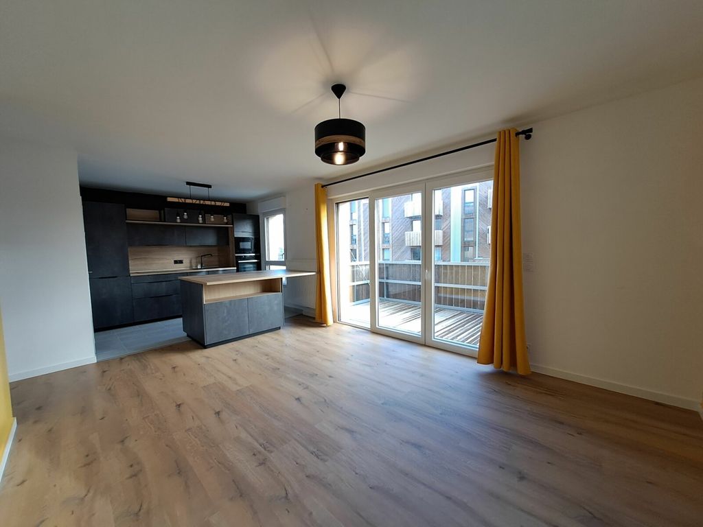 Achat appartement à vendre 3 pièces 66 m² - Guérande