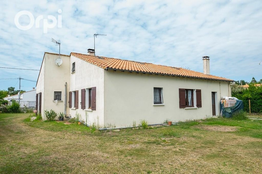 Achat maison à vendre 5 chambres 163 m² - Arvert