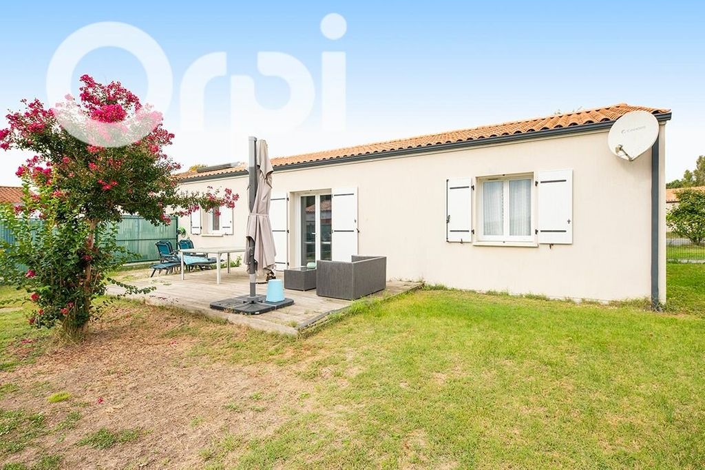 Achat maison à vendre 3 chambres 92 m² - Arvert