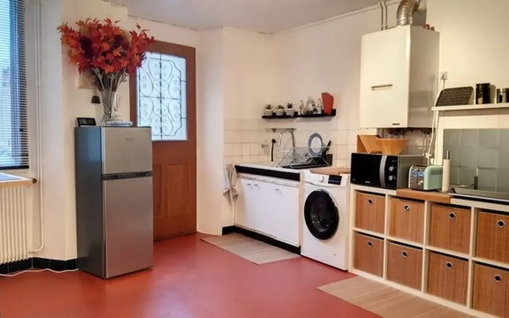 Achat maison à vendre 1 chambre 76 m² - Huriel