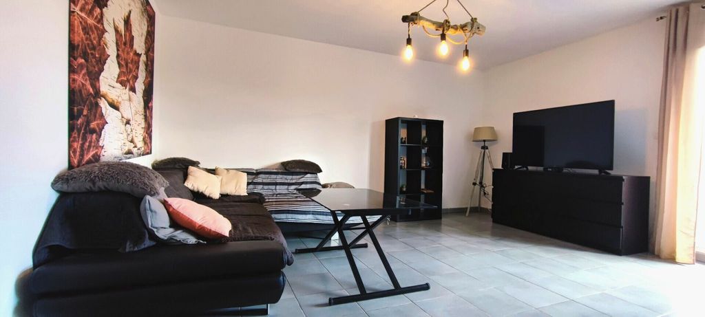 Achat appartement à vendre 2 pièces 63 m² - La Salvetat-Saint-Gilles