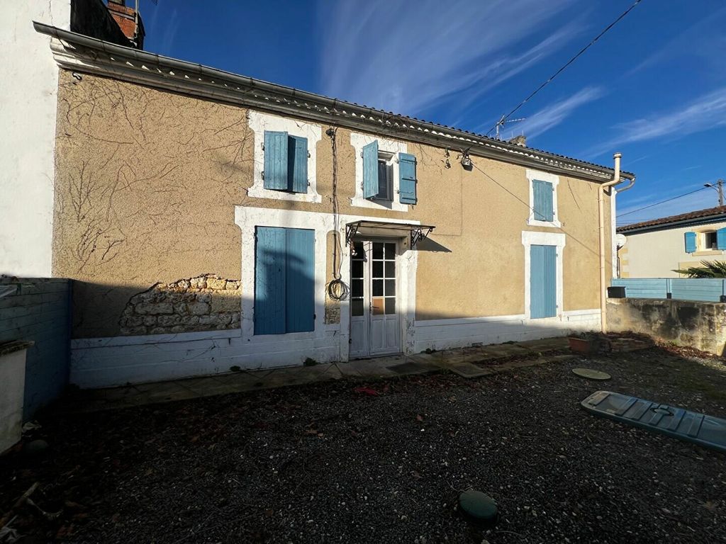 Achat maison à vendre 3 chambres 126 m² - Gémozac