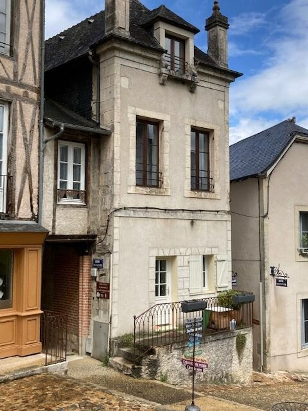 Achat appartement à vendre 2 pièces 53 m² - Terrasson-Lavilledieu