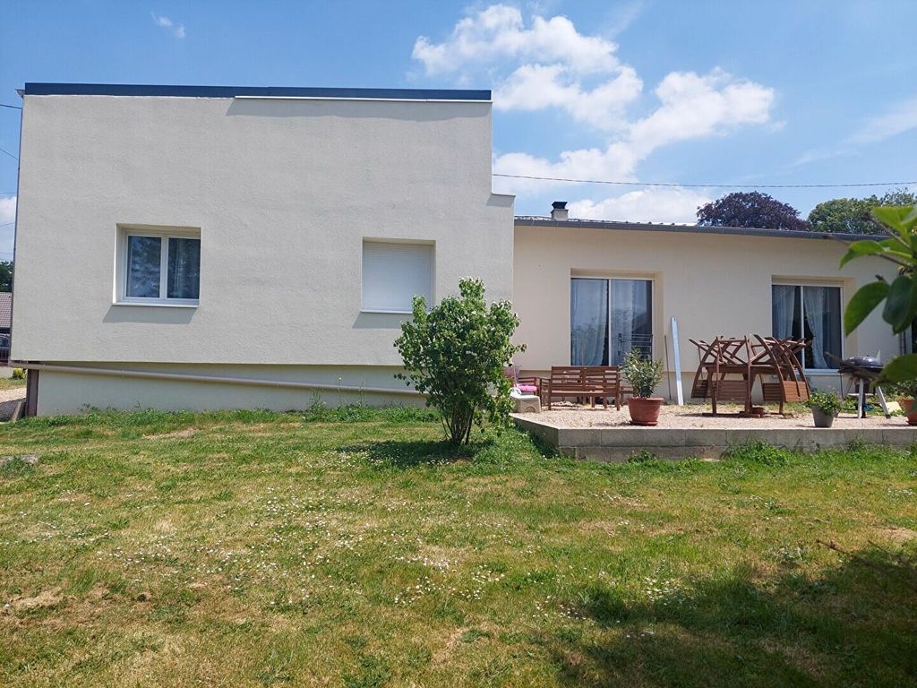 Achat maison 6 chambre(s) - Faverolles-la-Campagne