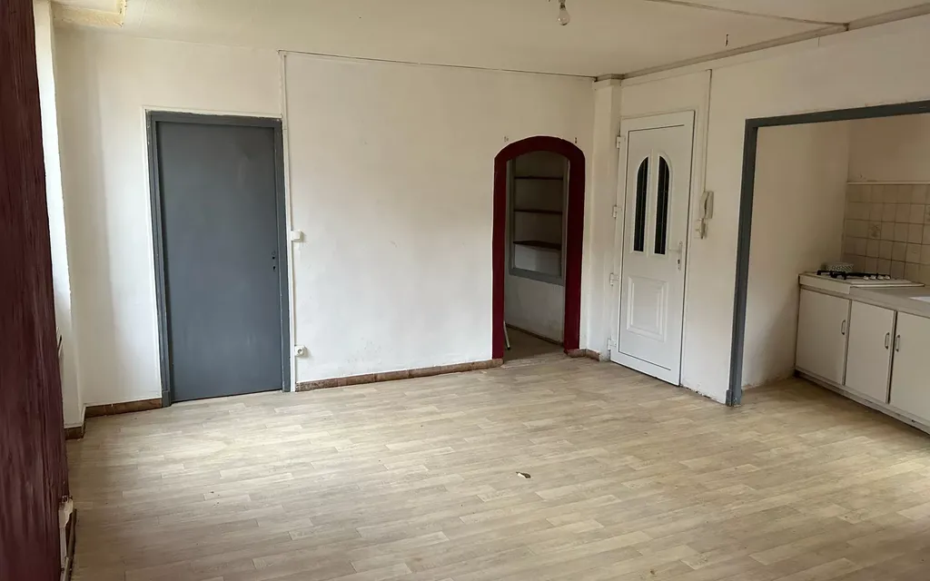 Achat appartement à vendre 3 pièces 58 m² - Faucon