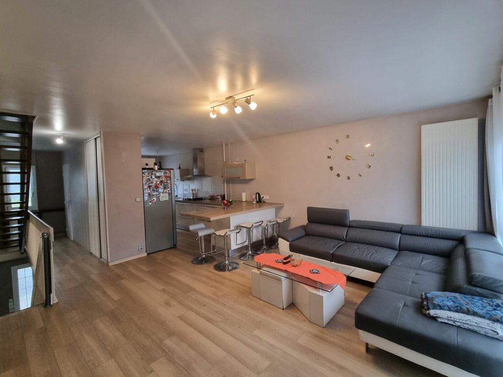 Achat maison à vendre 4 chambres 102 m² - Survilliers