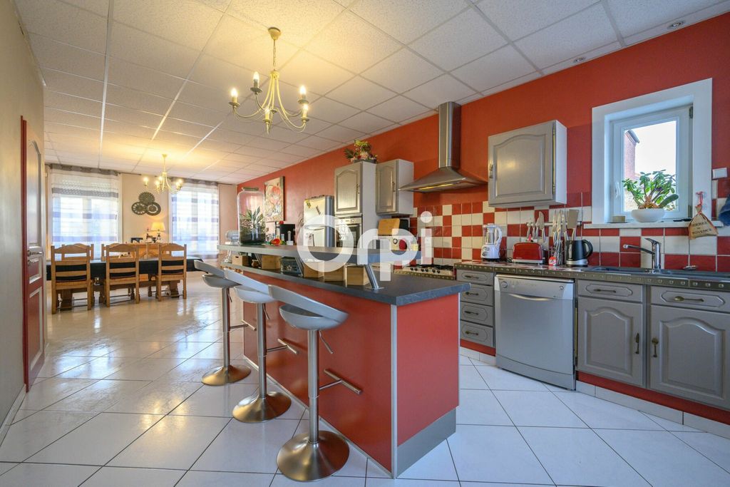 Achat maison à vendre 4 chambres 255 m² - Le Quesnoy