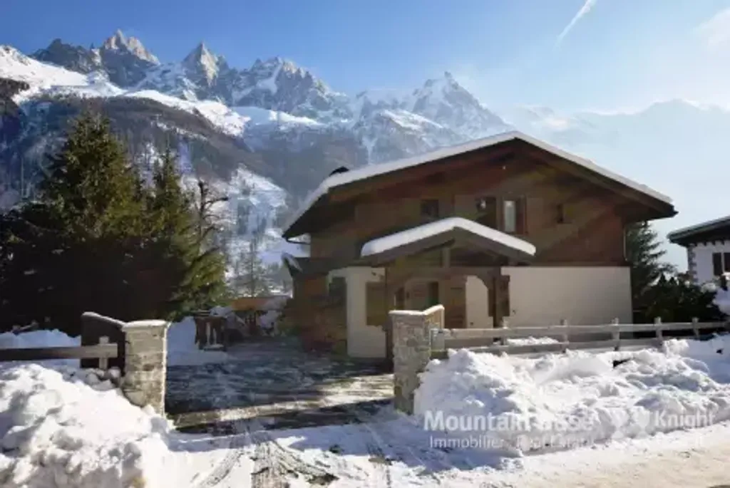Achat maison à vendre 5 chambres 197 m² - Chamonix-Mont-Blanc