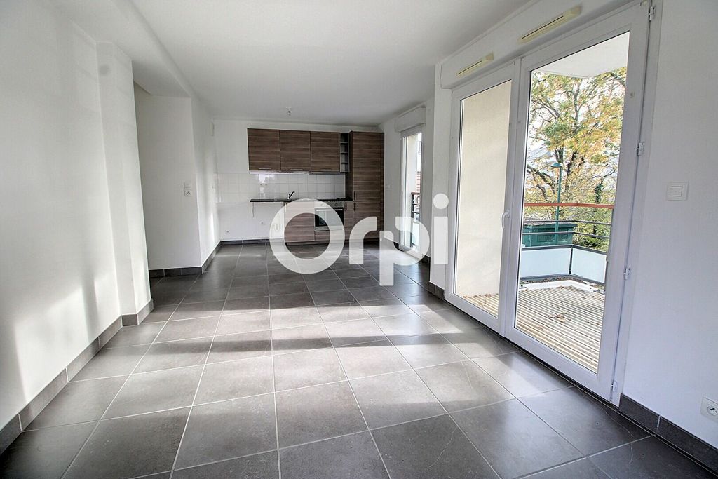 Achat appartement à vendre 3 pièces 61 m² - La Chapelle-sur-Erdre