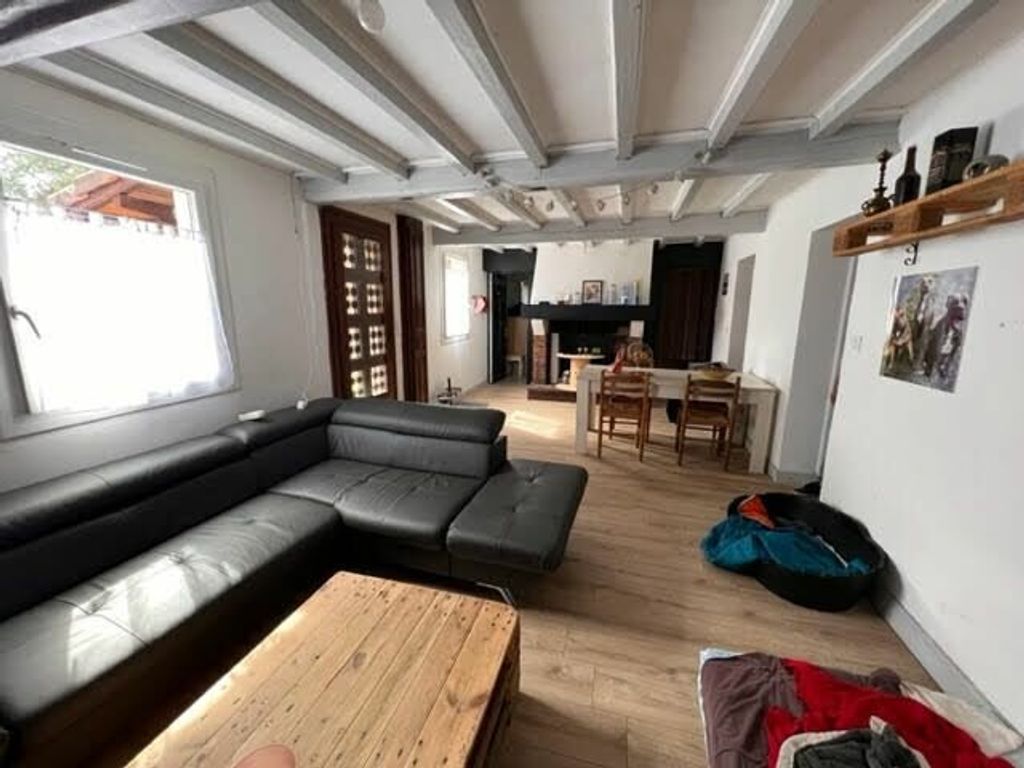 Achat maison à vendre 3 chambres 150 m² - Saint-Martin-d'Oney