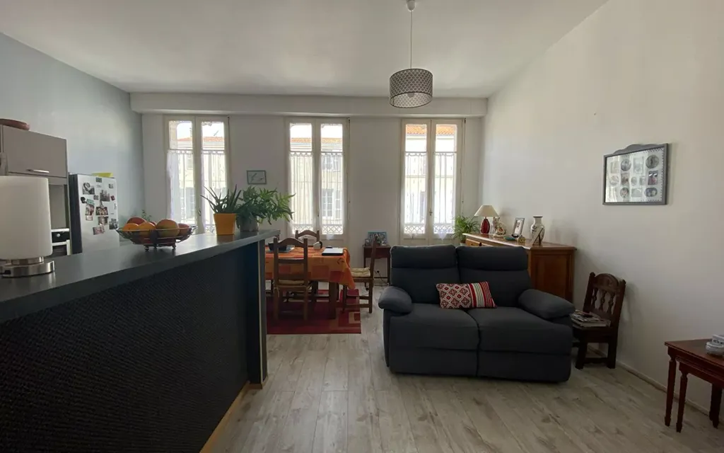 Achat appartement à vendre 3 pièces 78 m² - Rochefort