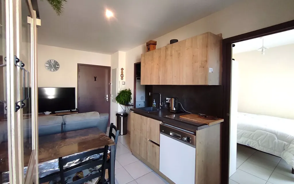 Achat studio à vendre 26 m² - Balaruc-les-Bains