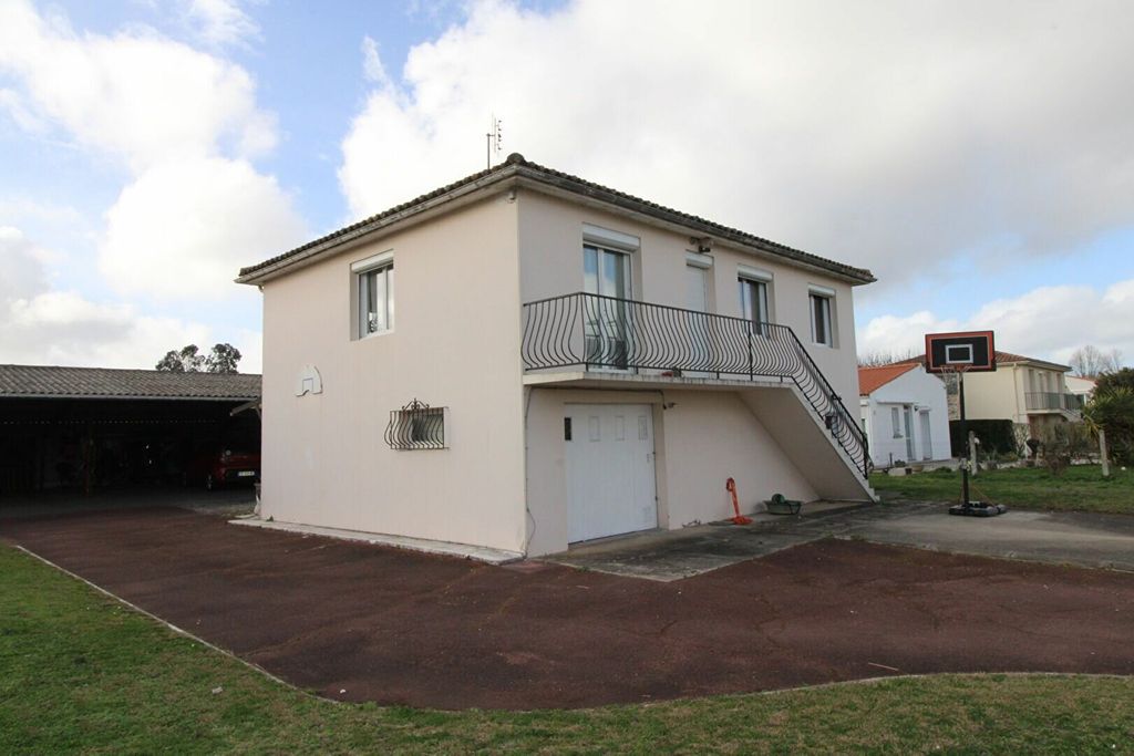 Achat maison à vendre 4 chambres 115 m² - Corme-Royal