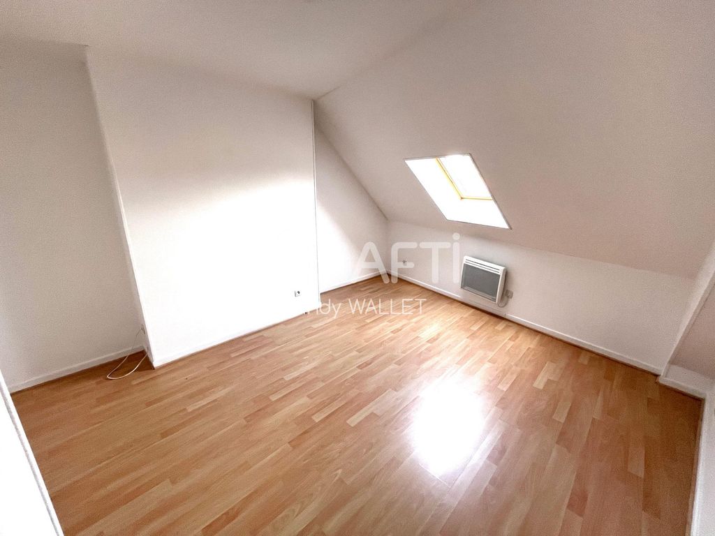 Achat maison à vendre 3 chambres 92 m² - Mont-d'Origny