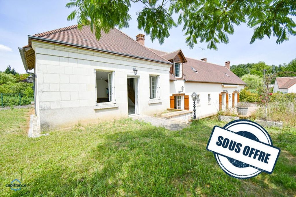 Achat maison à vendre 5 chambres 230 m² - Fougères-sur-Bièvre