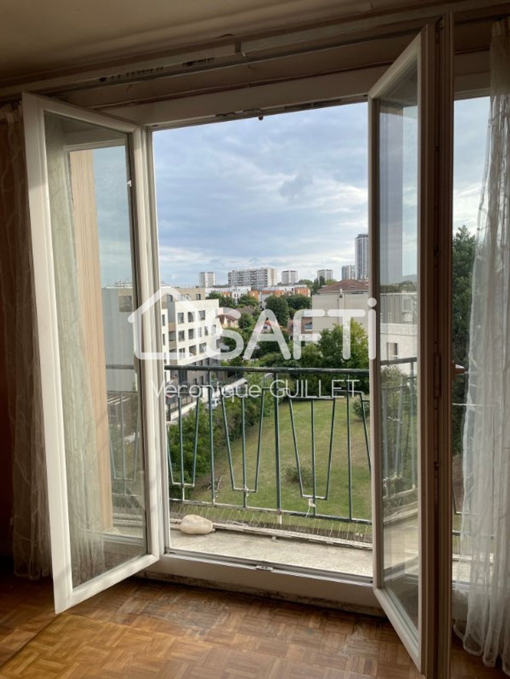 Achat appartement à vendre 4 pièces 72 m² - Épinay-sur-Seine