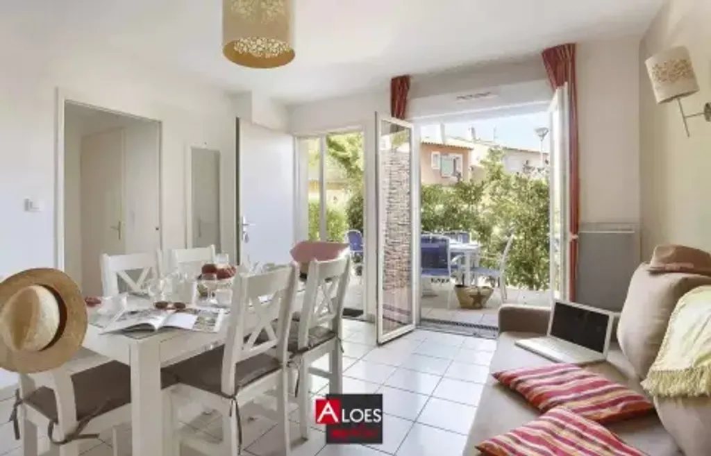 Achat maison à vendre 1 chambre 35 m² - Aigues-Mortes