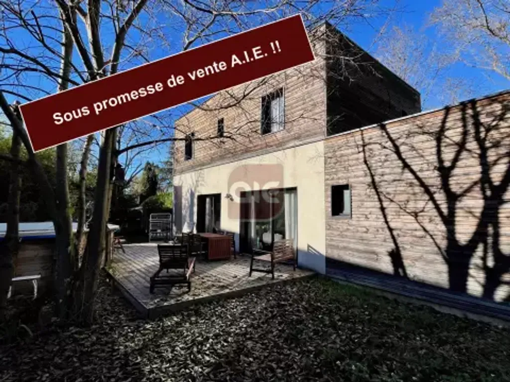 Achat maison à vendre 4 chambres 116 m² - Prades-le-Lez