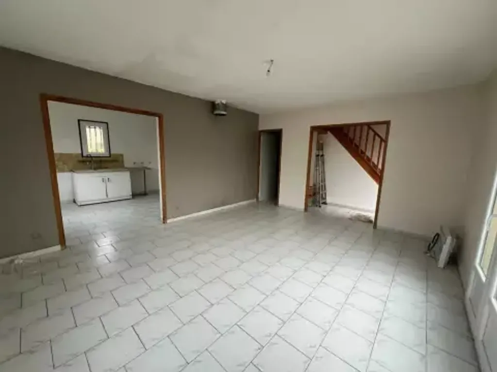 Achat maison à vendre 4 chambres 115 m² - Chaingy