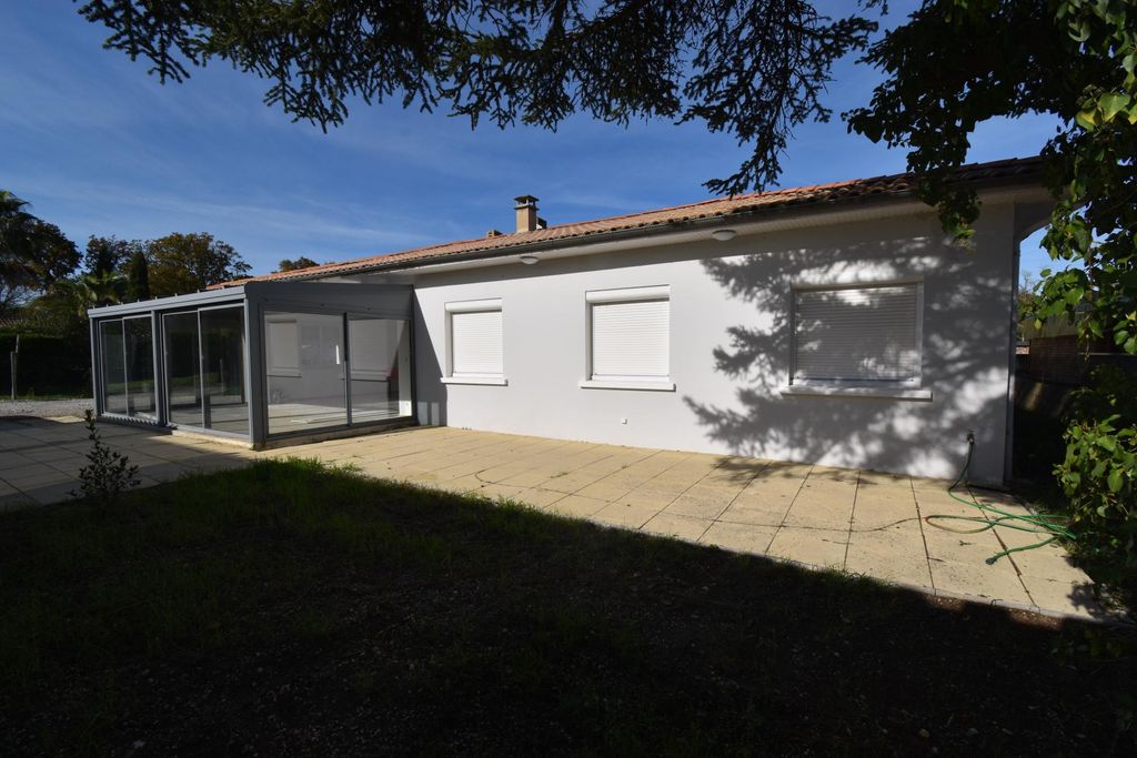 Achat maison à vendre 3 chambres 140 m² - Villenave-d'Ornon
