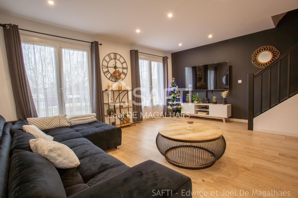 Achat maison à vendre 3 chambres 90 m² - Maurepas