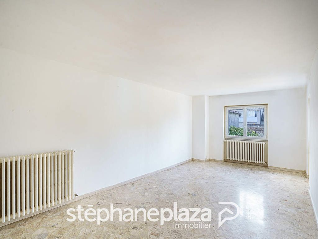 Achat maison à vendre 2 chambres 90 m² - Hurigny