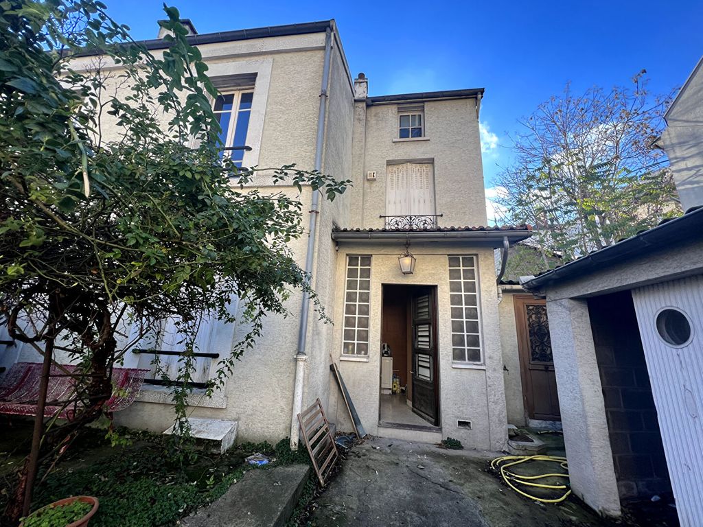 Achat maison à vendre 4 chambres 90 m² - Saint-Ouen