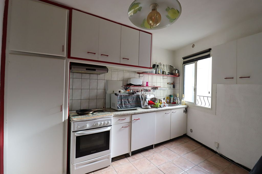 Achat maison à vendre 2 chambres 75 m² - Thuir