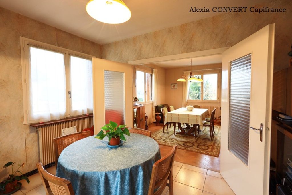 Achat maison à vendre 3 chambres 131 m² - Saint-Trivier-de-Courtes