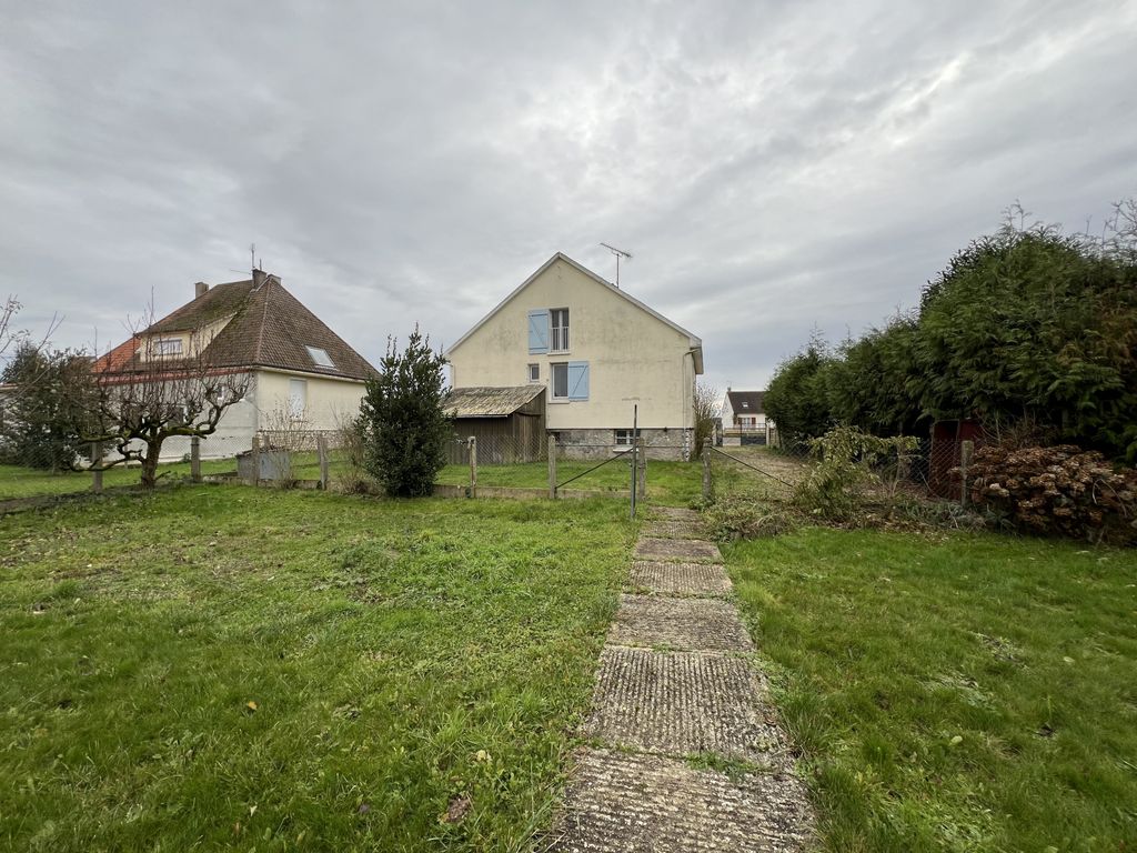 Achat maison à vendre 4 chambres 91 m² - Saint-Valérien