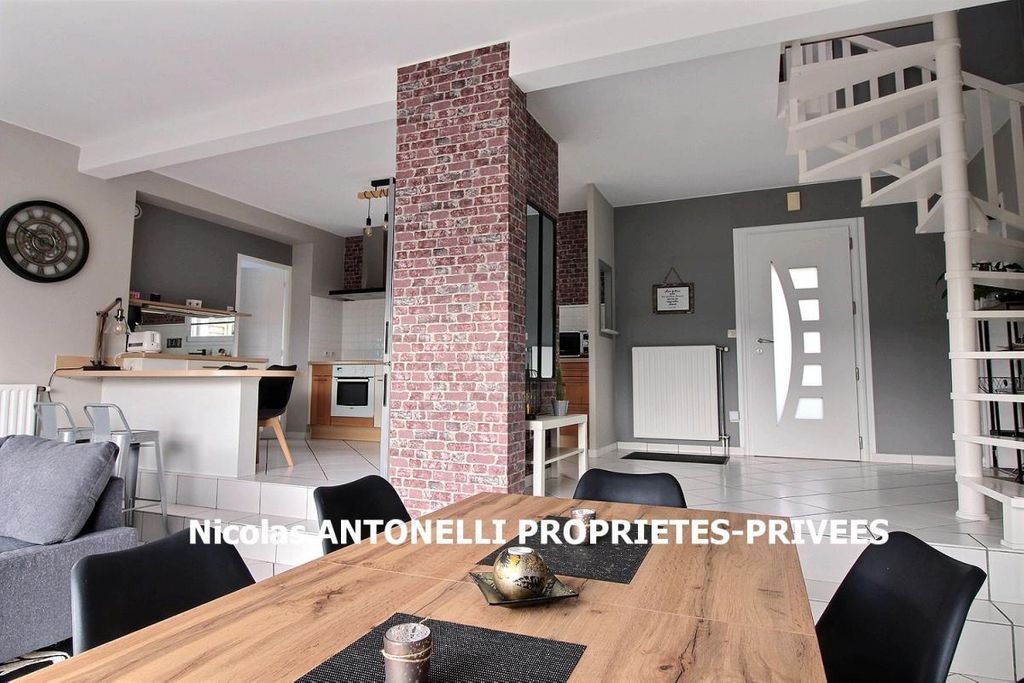 Achat maison à vendre 3 chambres 106 m² - Fraisses