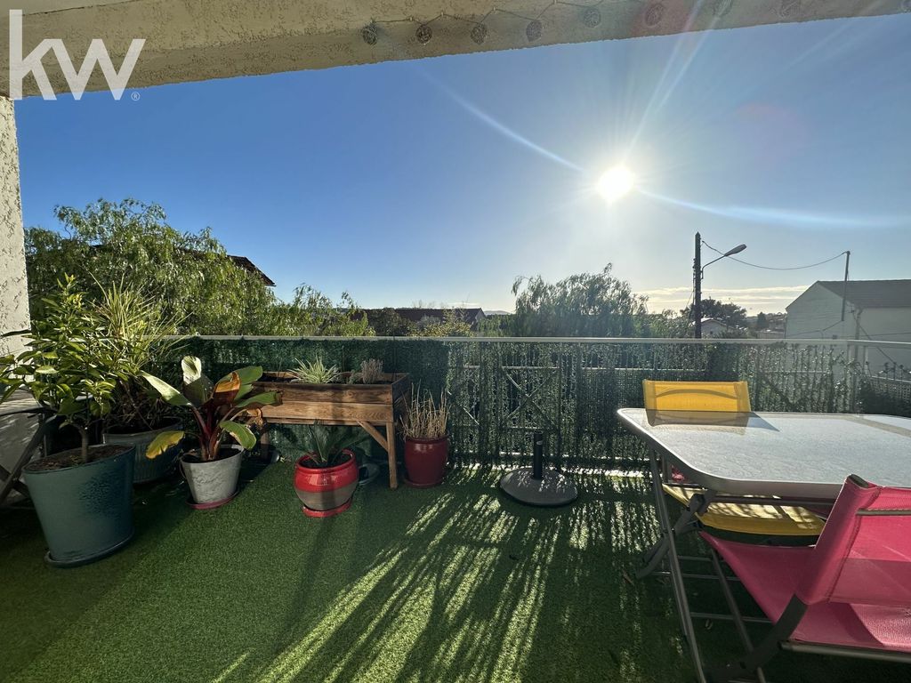 Achat appartement à vendre 3 pièces 66 m² - Toulon