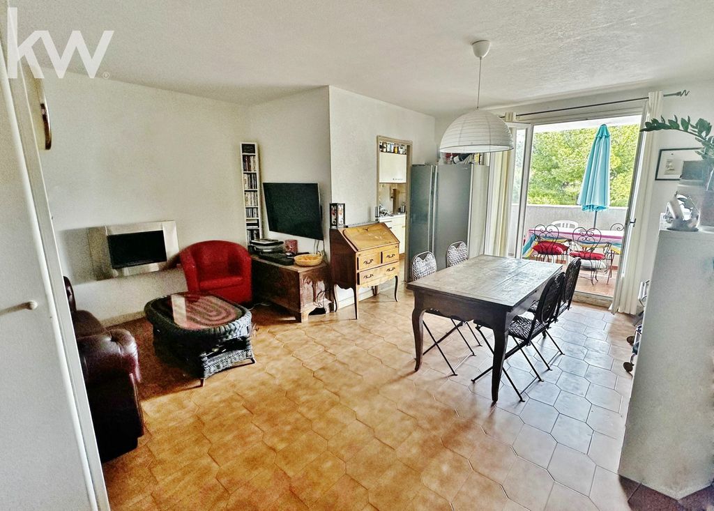 Achat appartement à vendre 3 pièces 60 m² - Cavalaire-sur-Mer