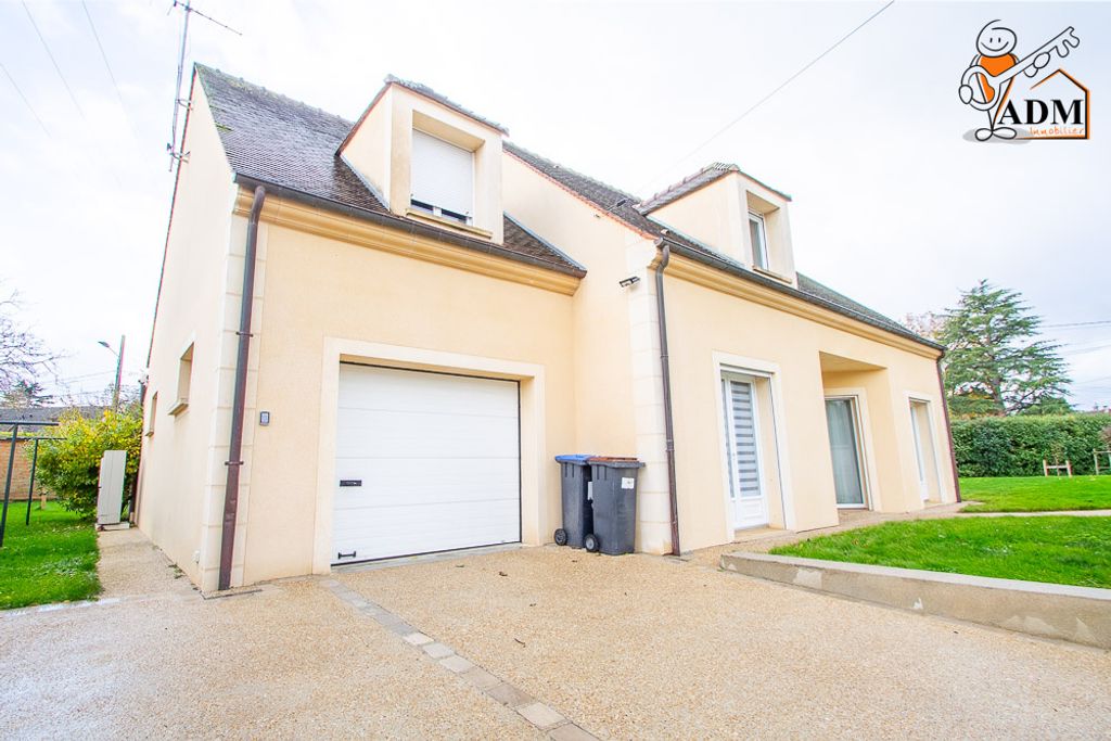 Achat maison à vendre 5 chambres 215 m² - Crécy-la-Chapelle