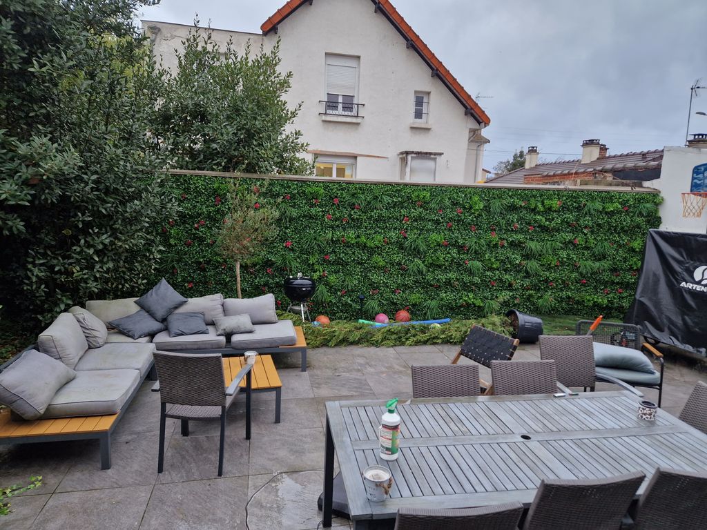 Achat maison à vendre 5 chambres 113 m² - Saint-Maur-des-Fossés