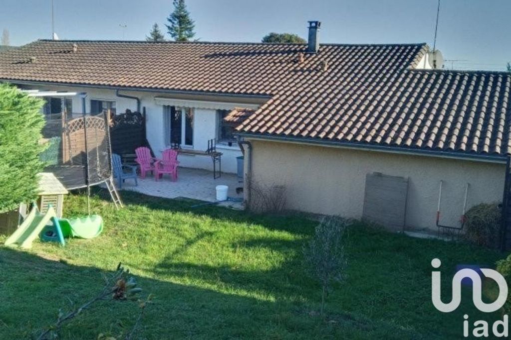 Achat maison à vendre 2 chambres 77 m² - Sauveterre-de-Guyenne