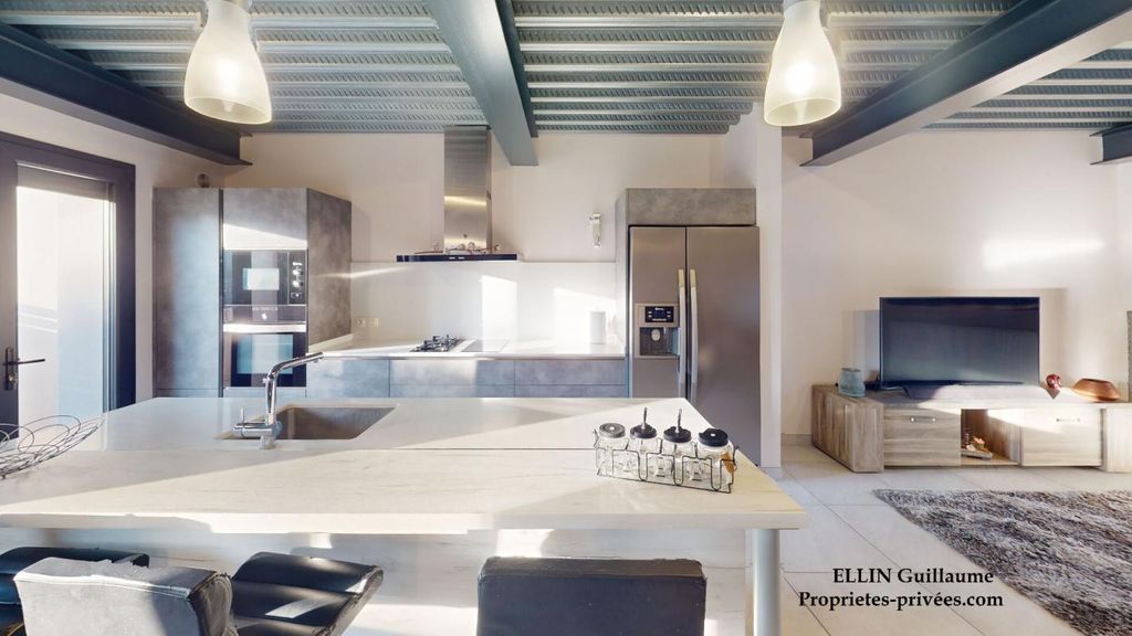 Achat maison à vendre 3 chambres 122 m² - Perpignan